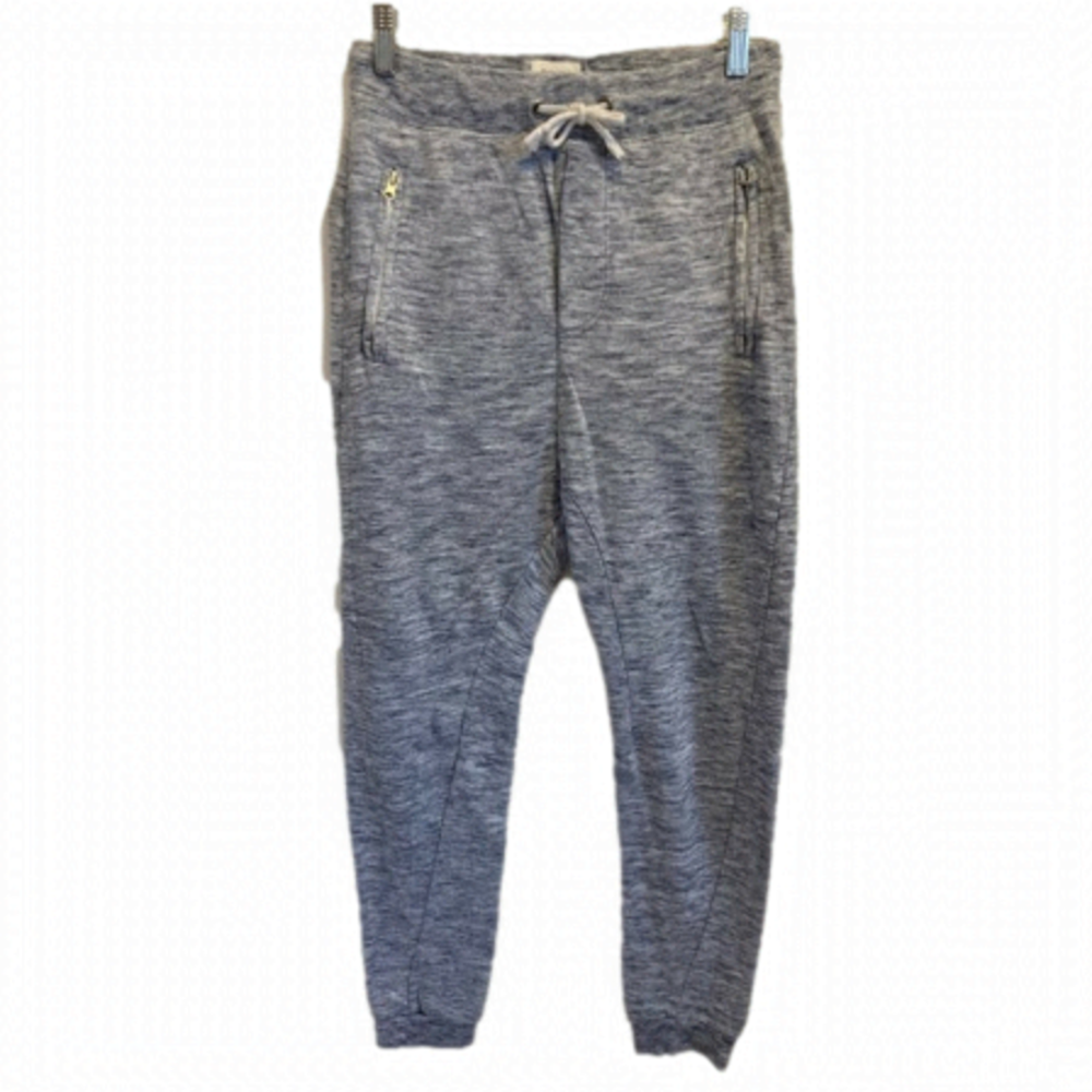 𝅺cedar Wood State grey joggers. XS